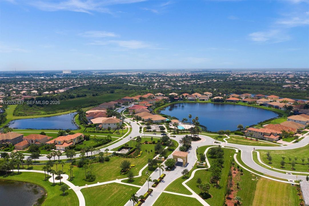 For Sale: $590,000 (4 beds, 3 baths, 3448 Square Feet)