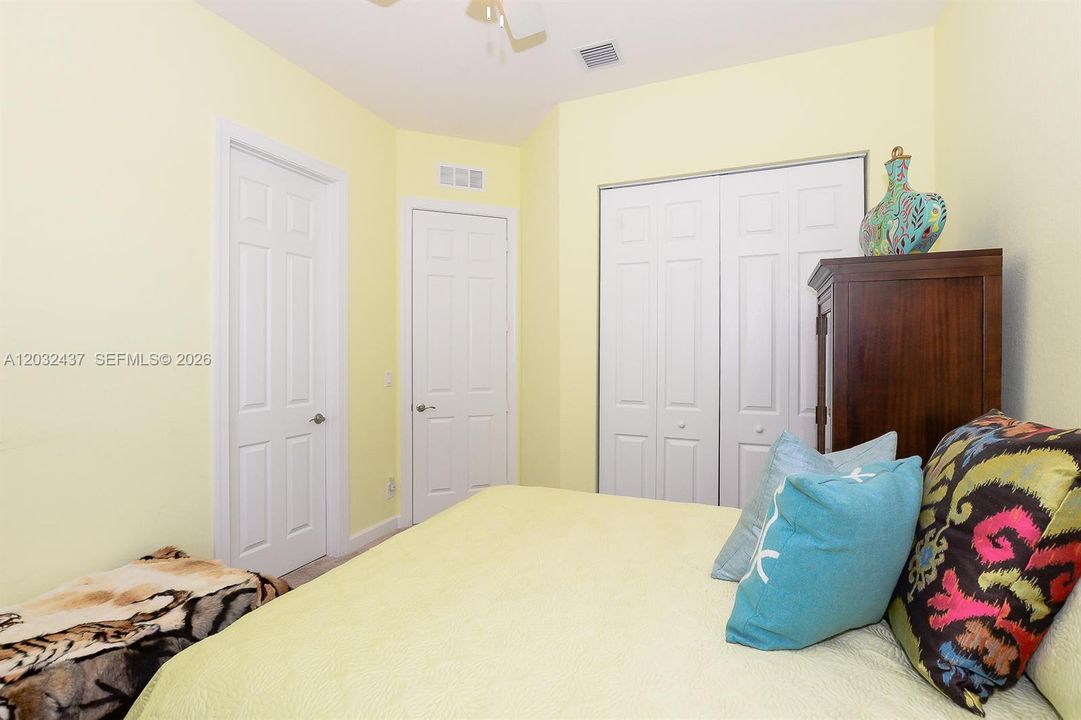 For Sale: $590,000 (4 beds, 3 baths, 3448 Square Feet)
