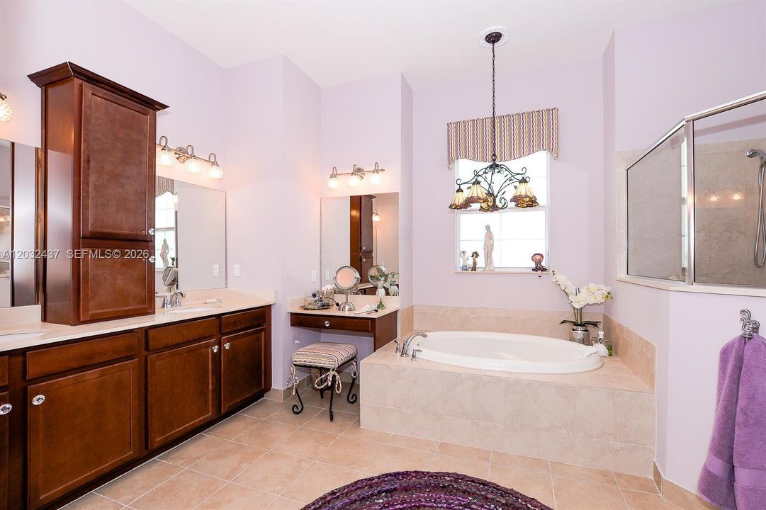For Sale: $590,000 (4 beds, 3 baths, 3448 Square Feet)