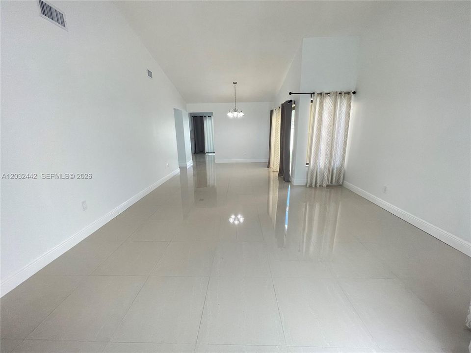 En Renta: $3,800 (3 camas, 2 baños, 1466 Pies cuadrados)