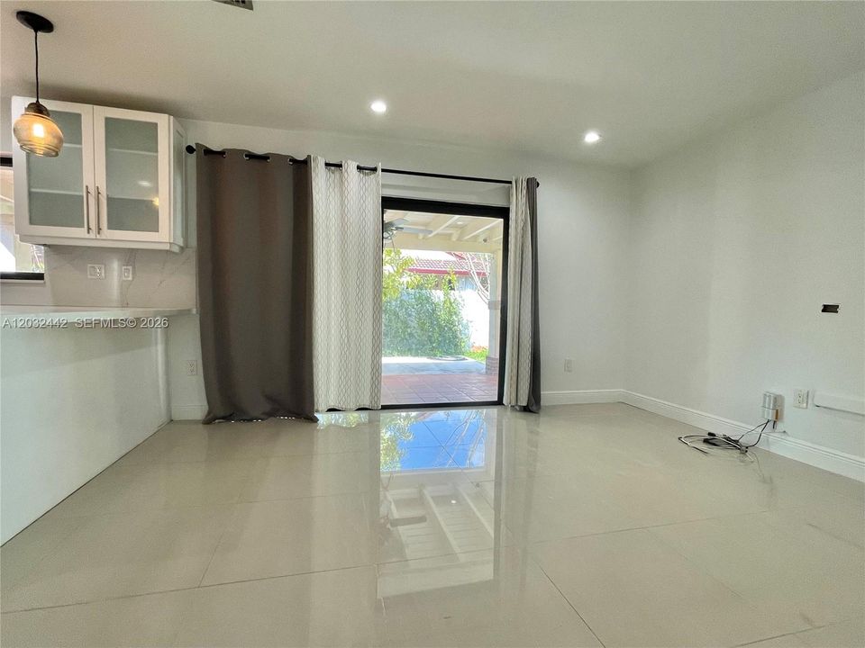 En Renta: $3,800 (3 camas, 2 baños, 1466 Pies cuadrados)