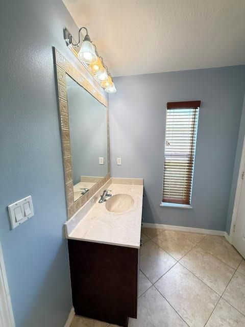 Primary Bath sink 1
