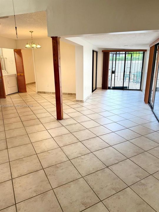 For Rent: $3,800 (3 beds, 2 baths, 1396 Square Feet)