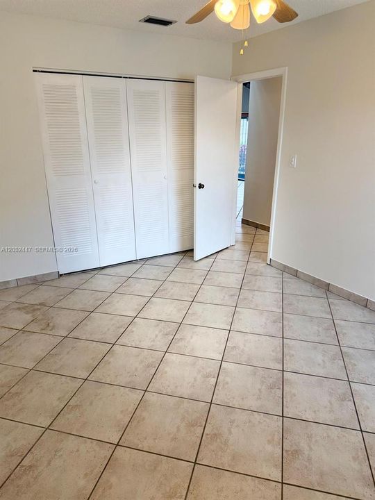 For Rent: $3,800 (3 beds, 2 baths, 1396 Square Feet)