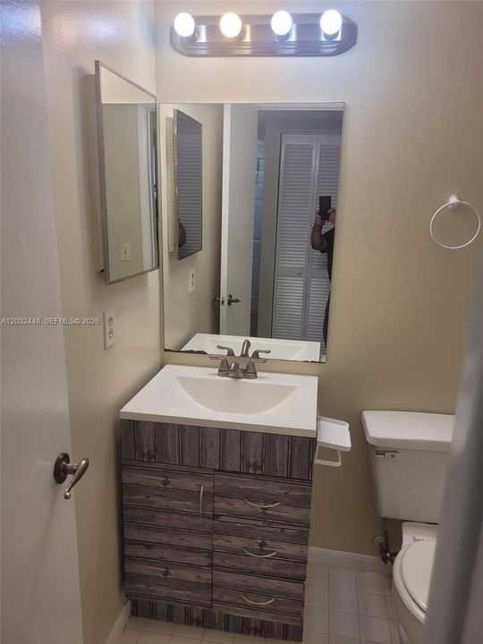 For Rent: $2,100 (3 beds, 2 baths, 1505 Square Feet)