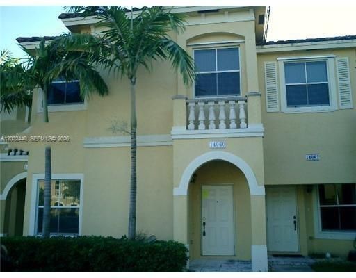 For Rent: $2,100 (3 beds, 2 baths, 1505 Square Feet)