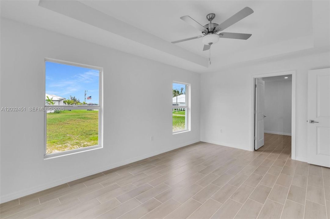 For Sale: $429,000 (4 beds, 3 baths, 1683 Square Feet)