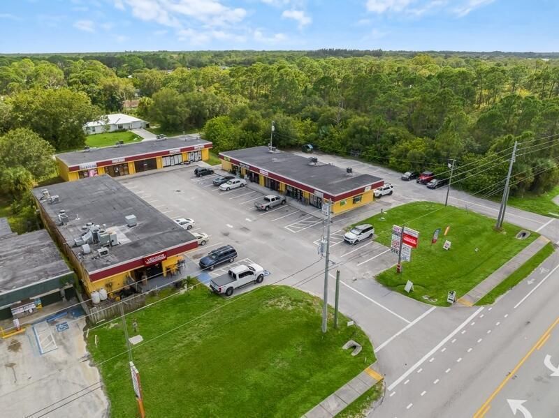 5194-Turnpike-Feeder-Rd-001