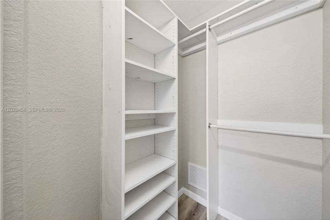 For Sale: $360,000 (3 beds, 2 baths, 1450 Square Feet)