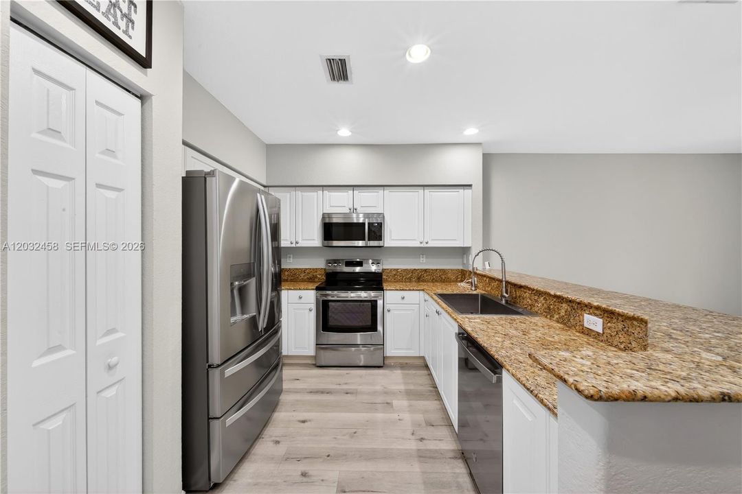 For Sale: $360,000 (3 beds, 2 baths, 1450 Square Feet)