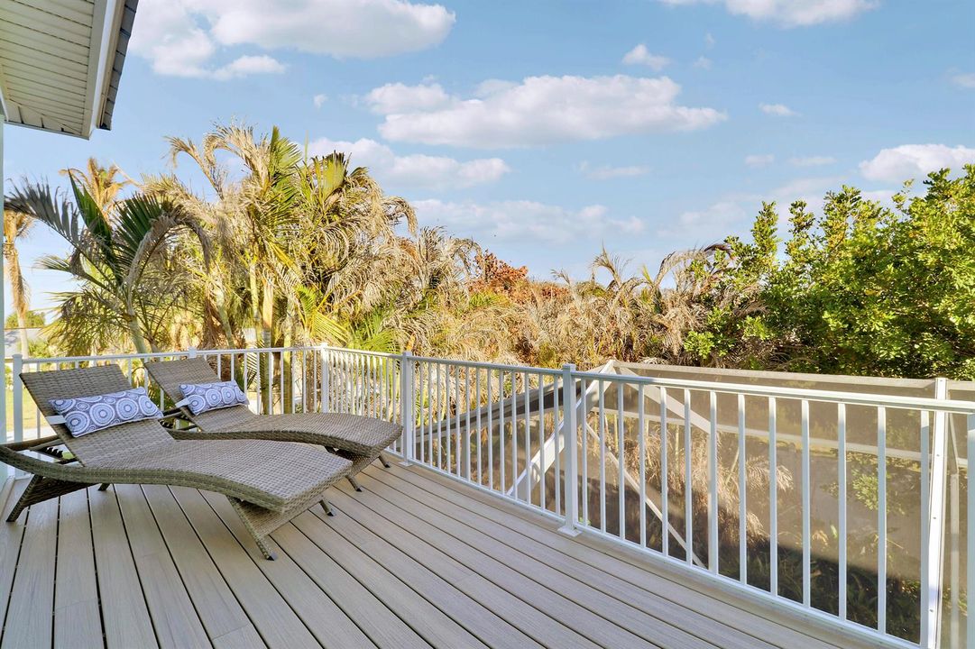 kitchen sun deck