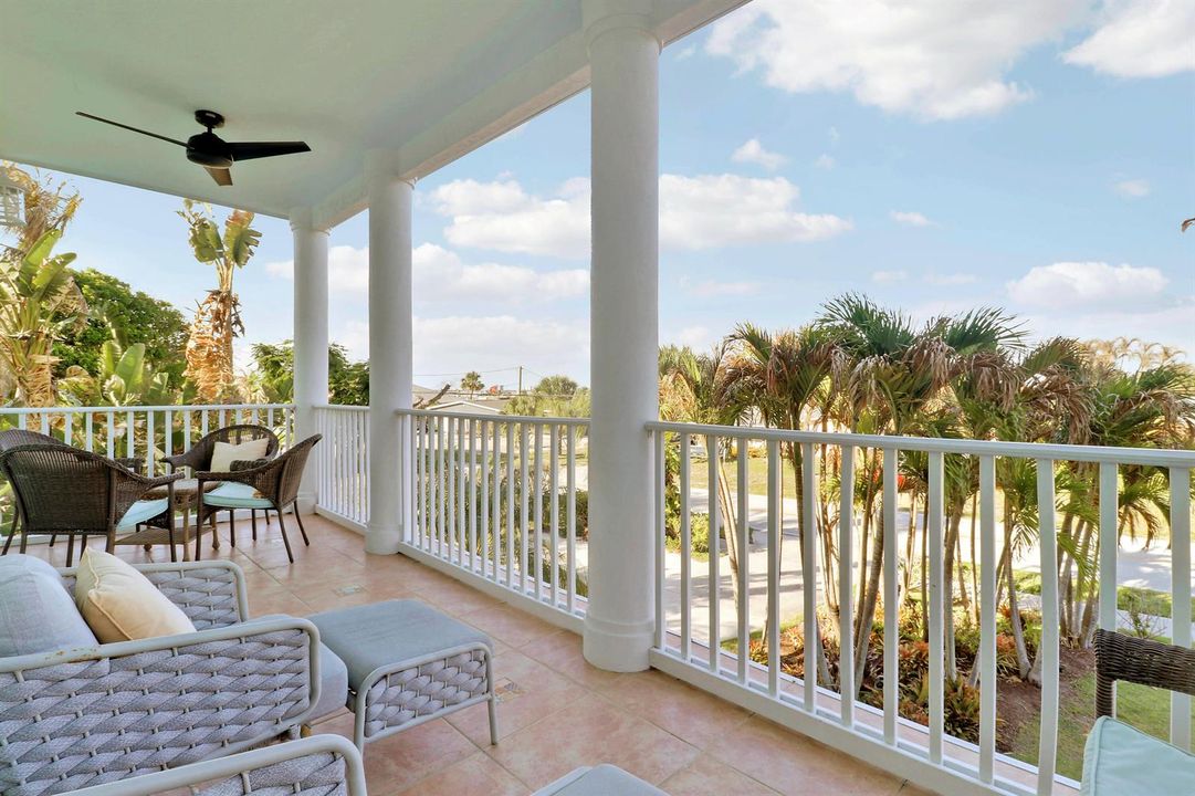 2nd floor balcony