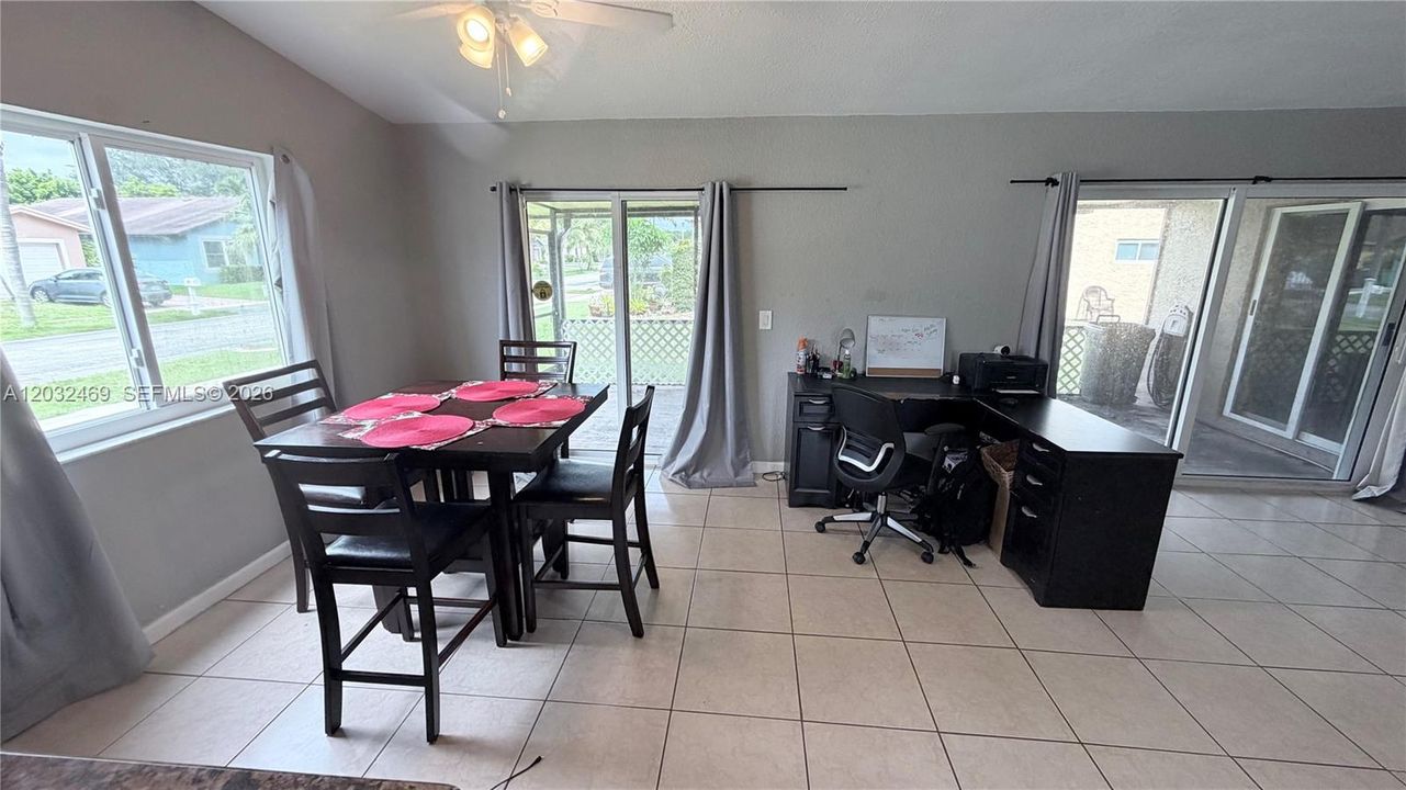 For Sale: $535,000 (3 beds, 2 baths, 1550 Square Feet)