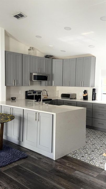 Kitchen 2