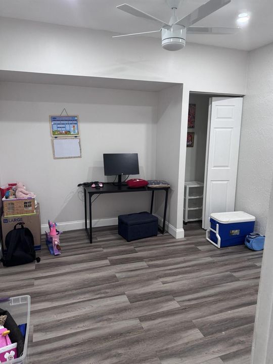 Extra Room