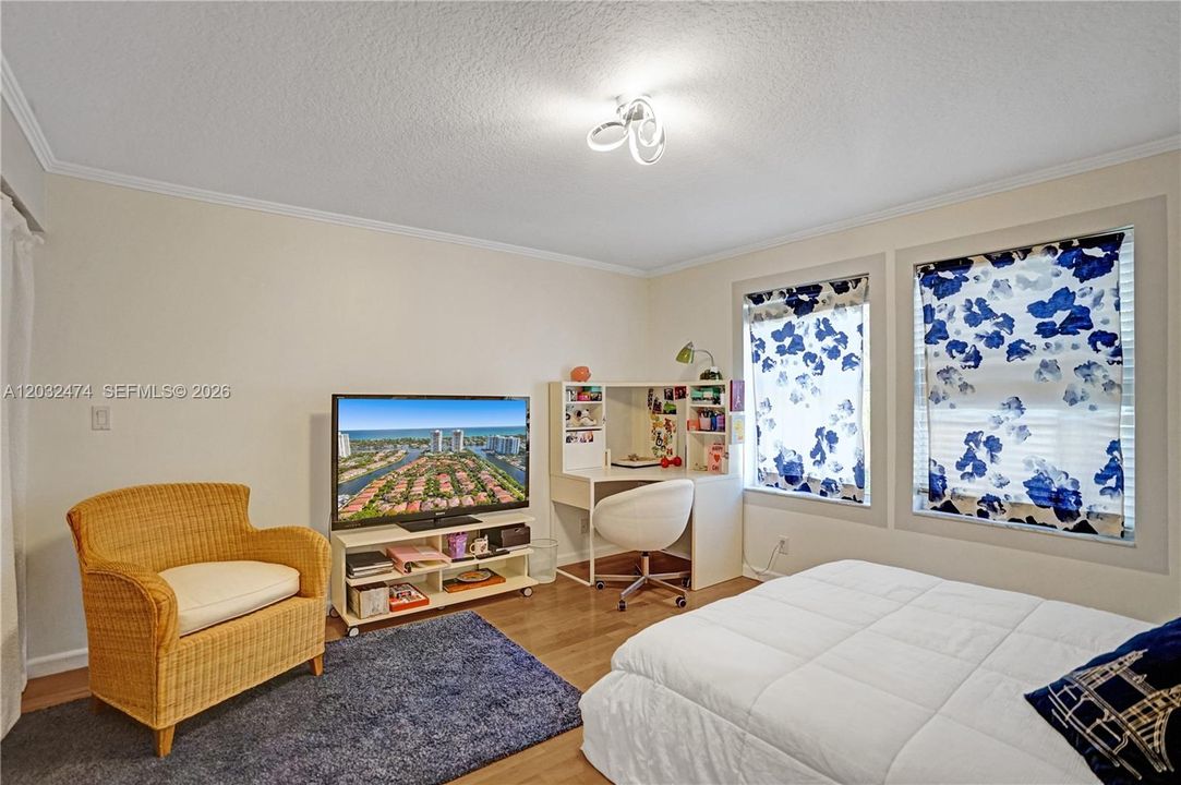 В аренду: $15,000 (4 спален, 4 ванн, 2842 Квадратных фут)