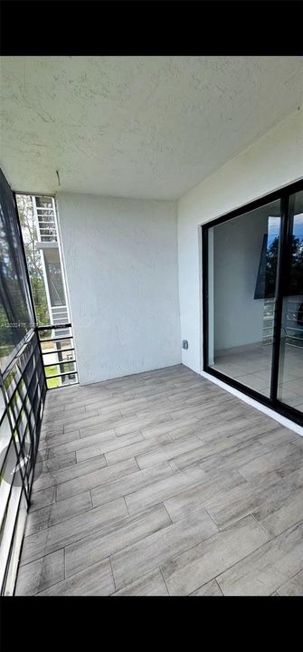 For Sale: $229,500 (2 beds, 2 baths, 1050 Square Feet)