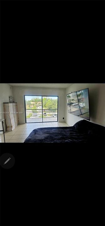 For Sale: $229,500 (2 beds, 2 baths, 1050 Square Feet)