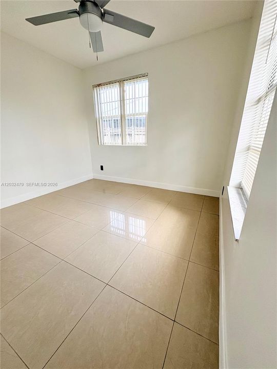 Second Bedroom NO closet