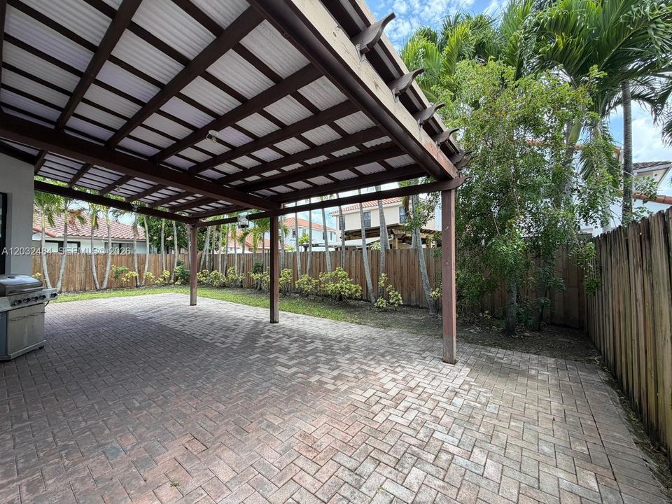 For Sale: $980,000 (4 beds, 3 baths, 3010 Square Feet)
