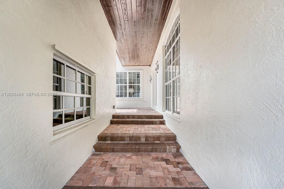 Covered outdoor entry