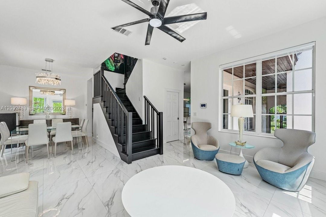 For Sale: $2,850,000 (4 beds, 3 baths, 2664 Square Feet)
