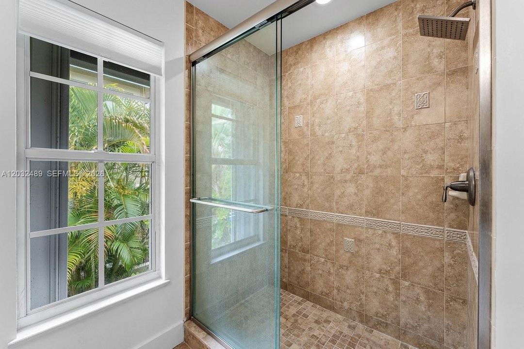 on-suite to Bedroom 2