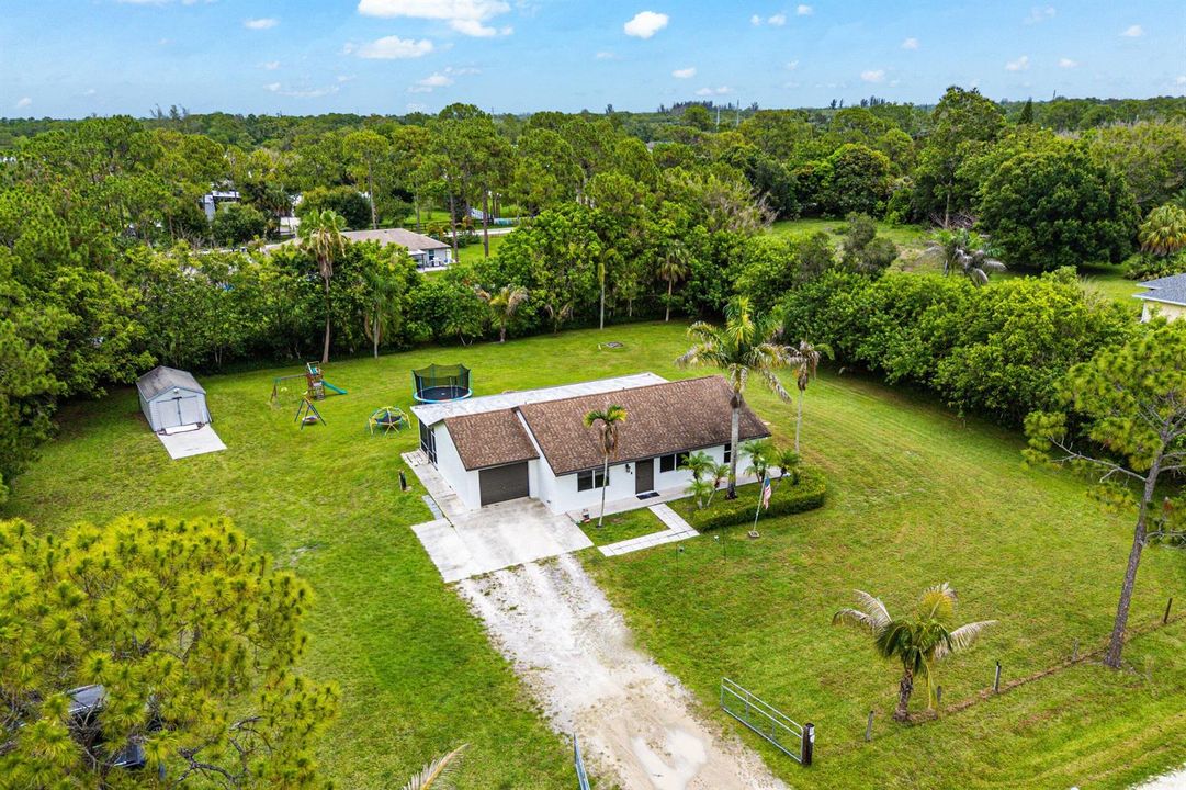 034-1378562ndCourtNorth-WestPalmBeach-FL