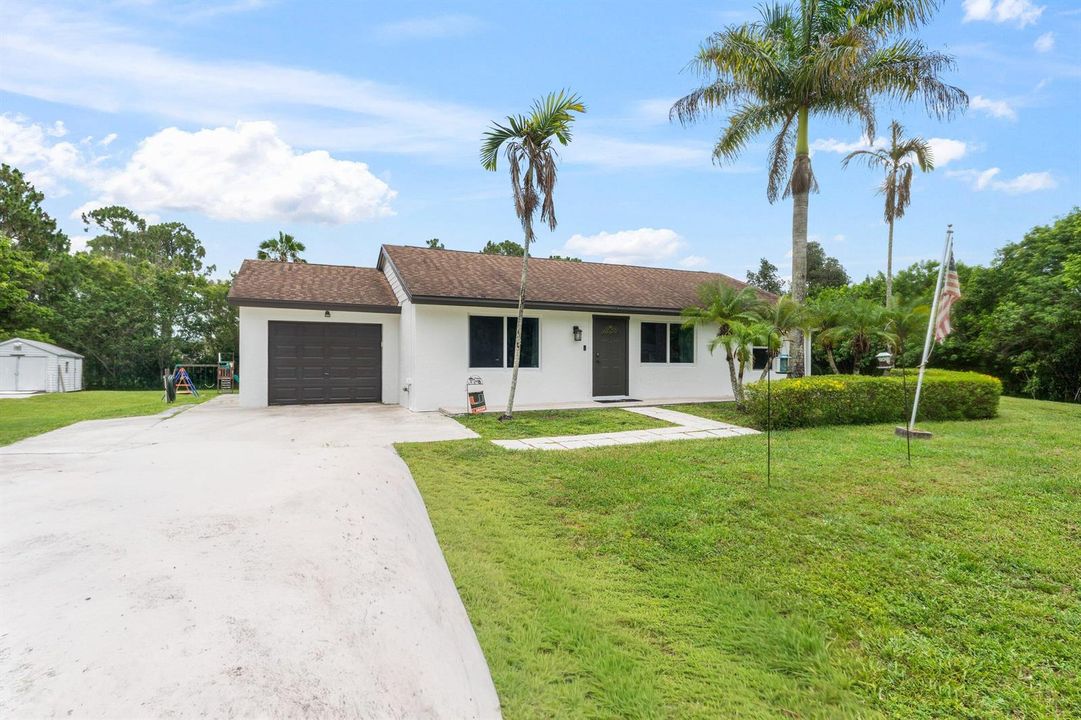 004-1378562ndCourtNorth-WestPalmBeach-FL