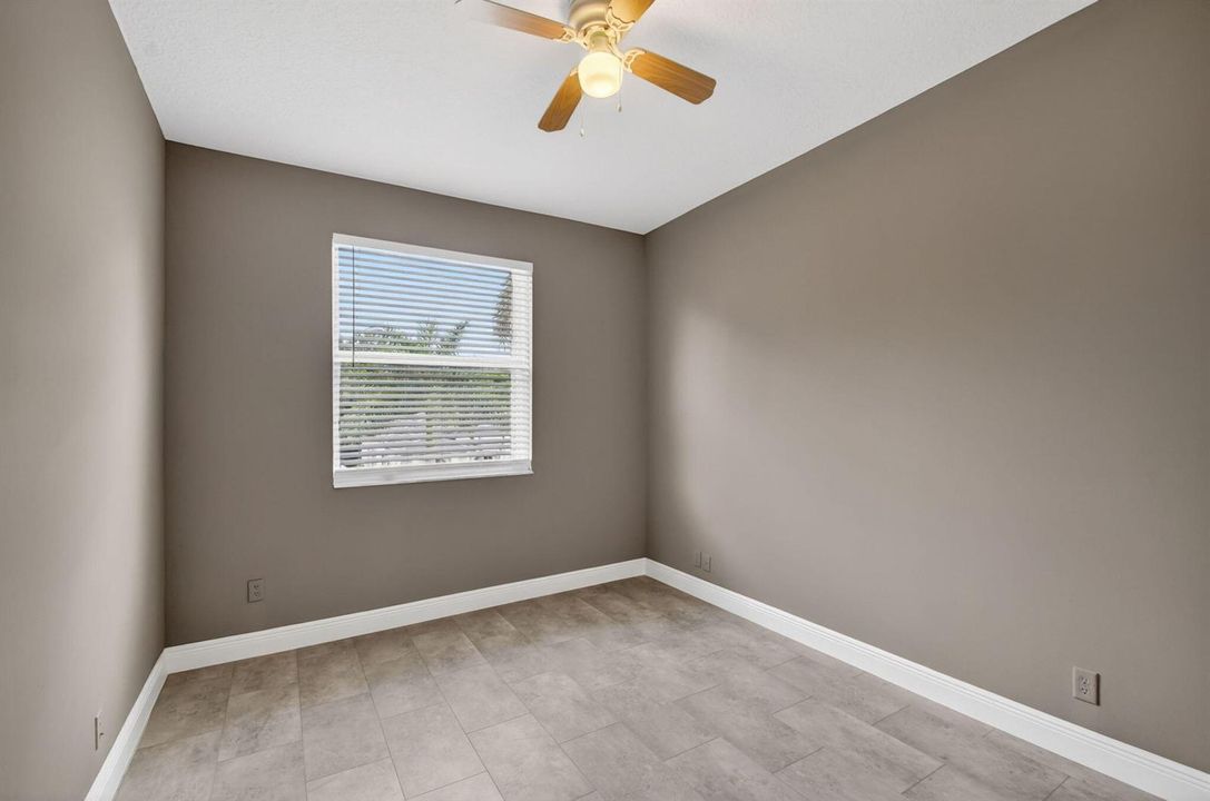 Bedroom4