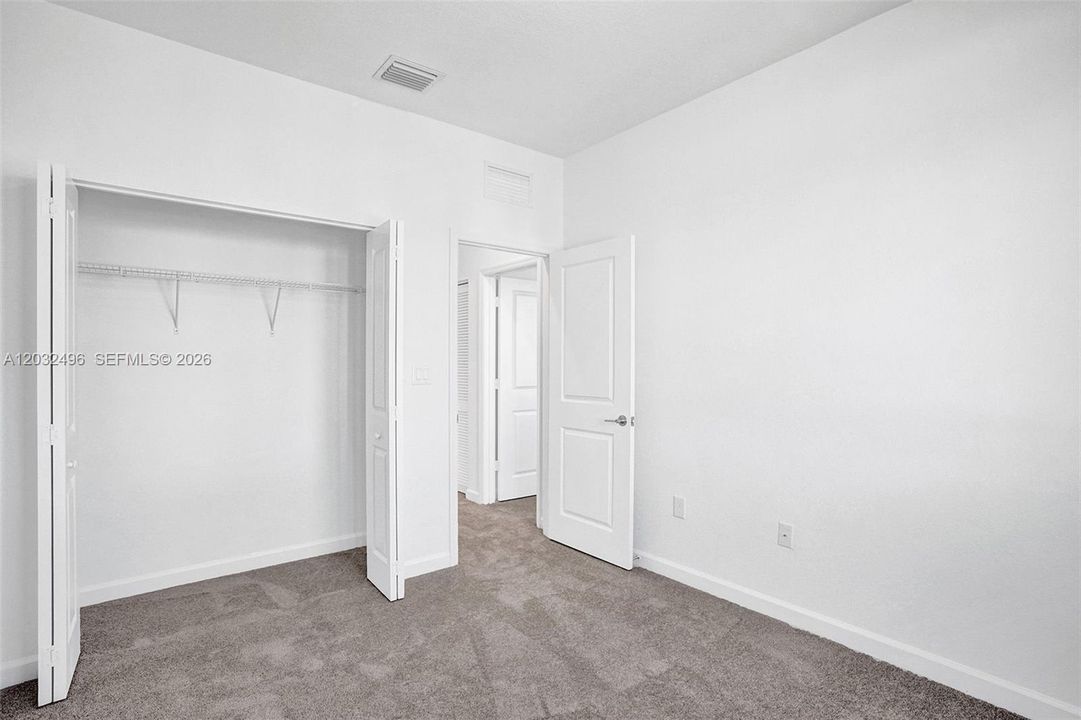 For Rent: $2,550 (3 beds, 2 baths, 1442 Square Feet)