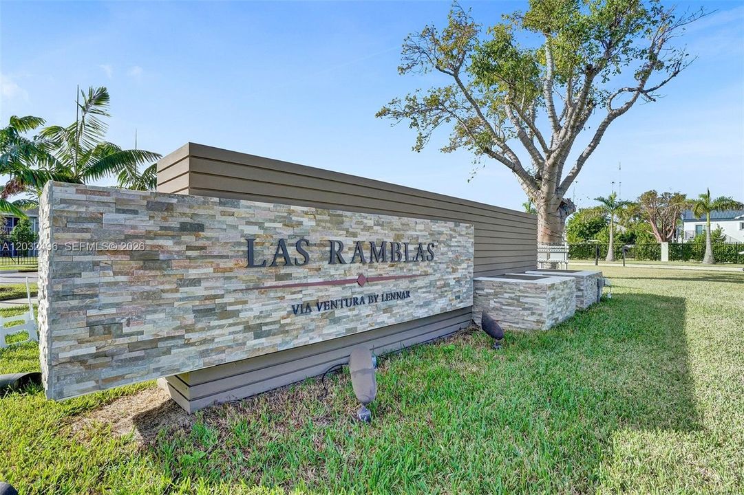 For Rent: $2,550 (3 beds, 2 baths, 1442 Square Feet)