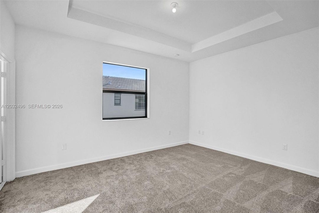 For Rent: $2,550 (3 beds, 2 baths, 1442 Square Feet)