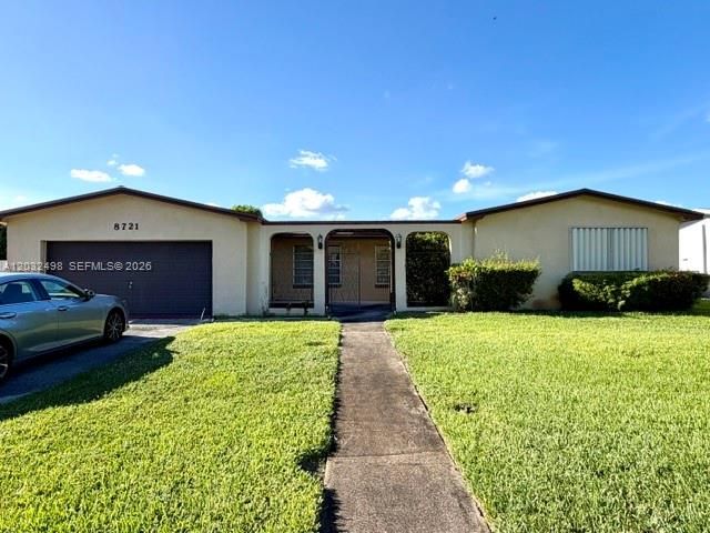For Sale: $685,000 (3 beds, 2 baths, 1844 Square Feet)