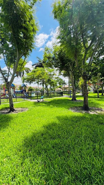 For Sale: $590,000 (4 beds, 2 baths, 1862 Square Feet)