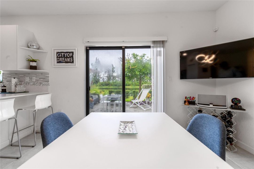 For Sale: $538,000 (3 beds, 2 baths, 1344 Square Feet)