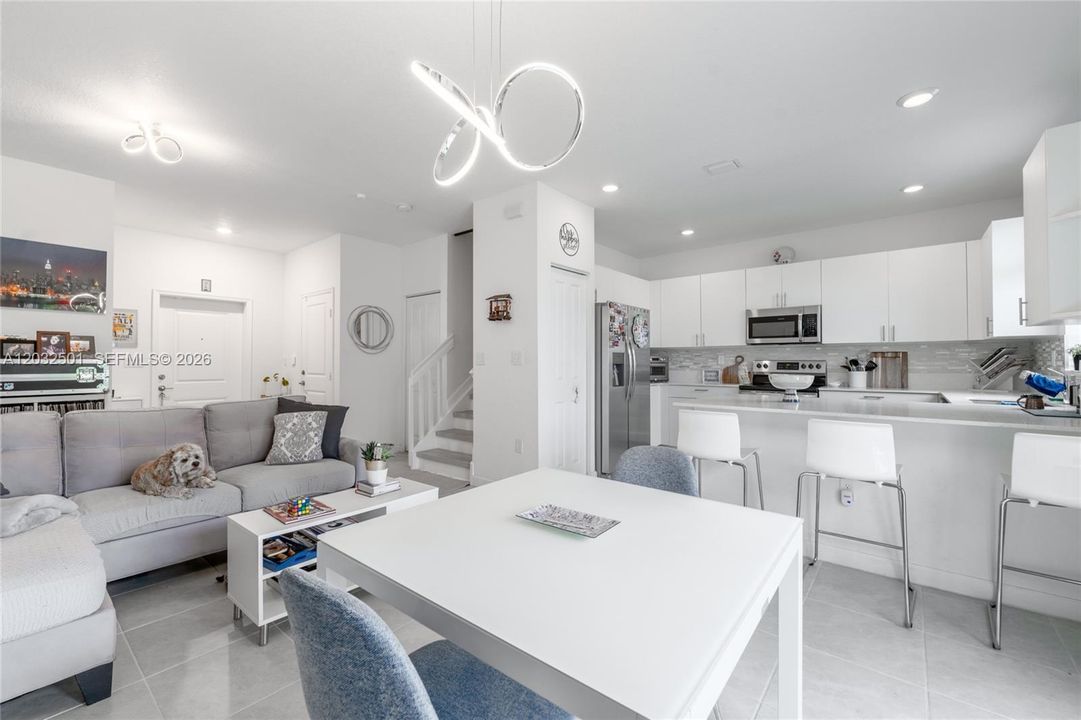 For Sale: $538,000 (3 beds, 2 baths, 1344 Square Feet)
