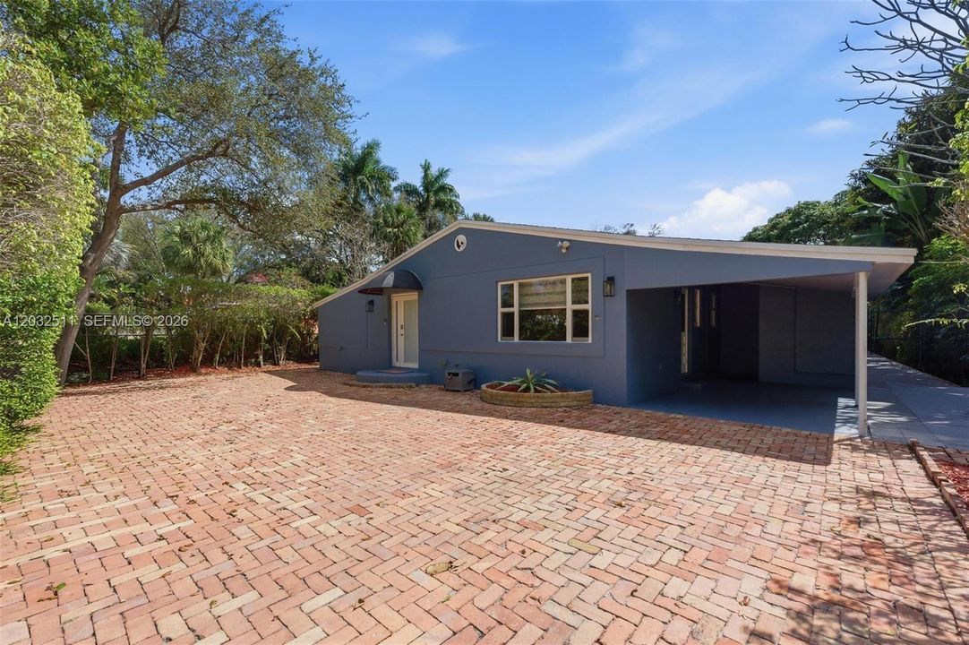 For Rent: $5,000 (3 beds, 3 baths, 1859 Square Feet)