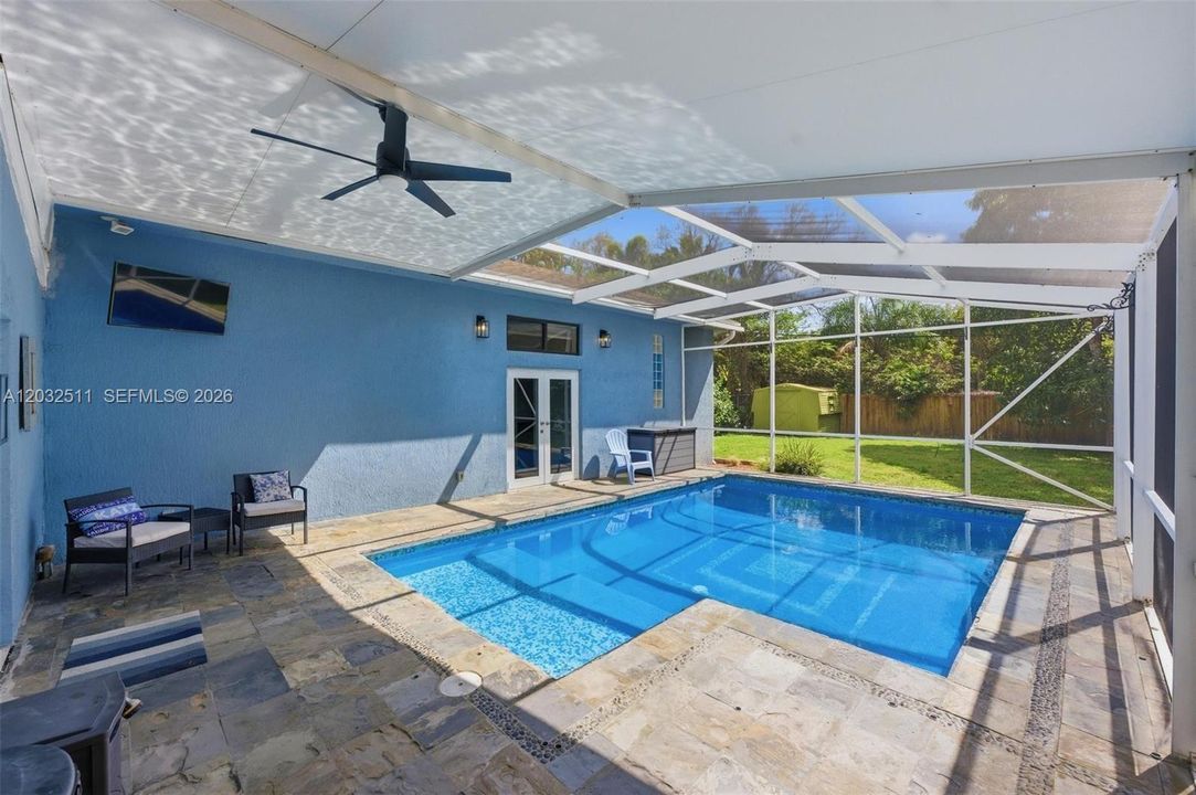 For Rent: $5,000 (3 beds, 3 baths, 1859 Square Feet)