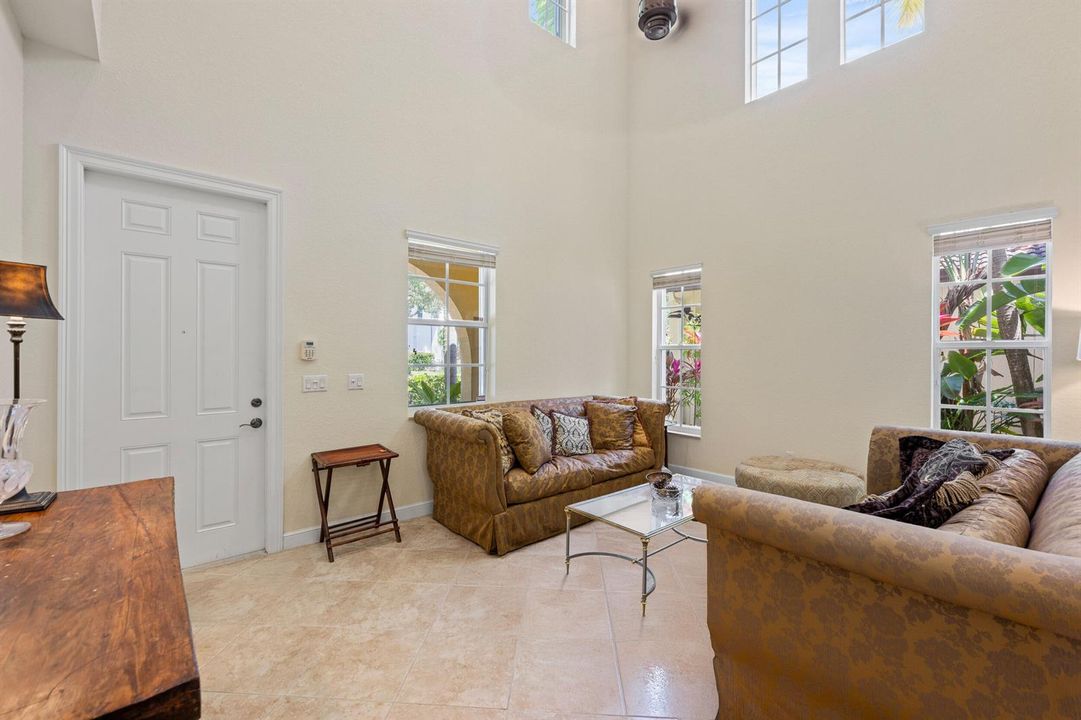 Entry Living