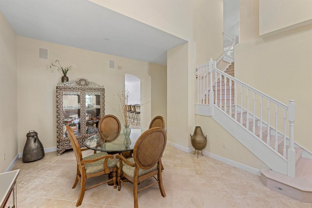 Formal Dining