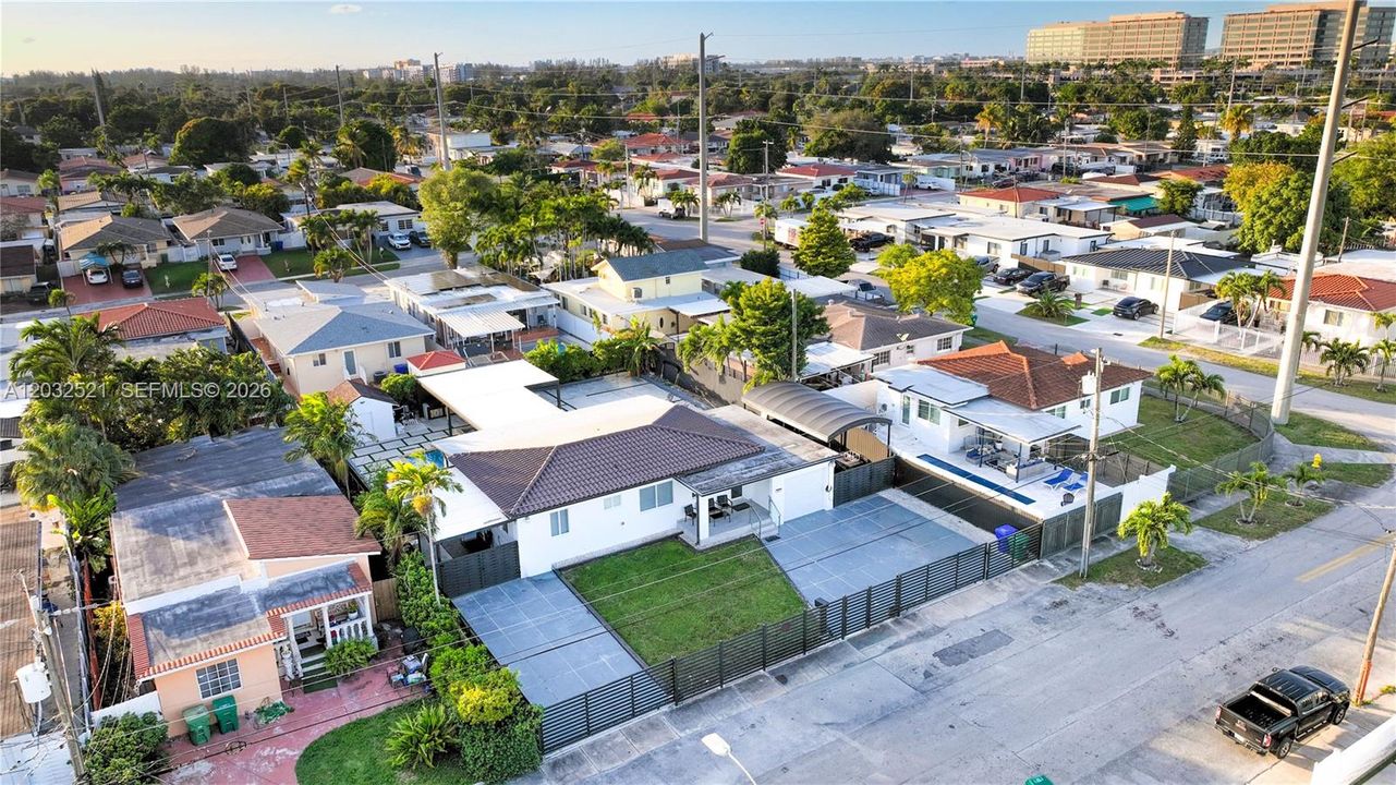 For Rent: $6,000 (3 beds, 2 baths, 1476 Square Feet)