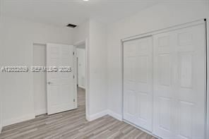 For Rent: $4,999 (5 beds, 3 baths, 2128 Square Feet)