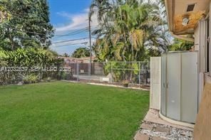 For Rent: $4,999 (5 beds, 3 baths, 2128 Square Feet)