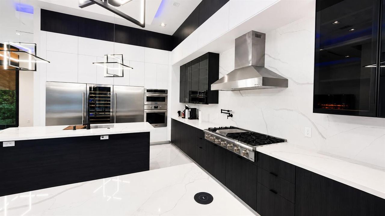 Double kitchen islands