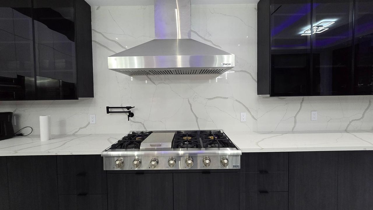 Double wall ovens