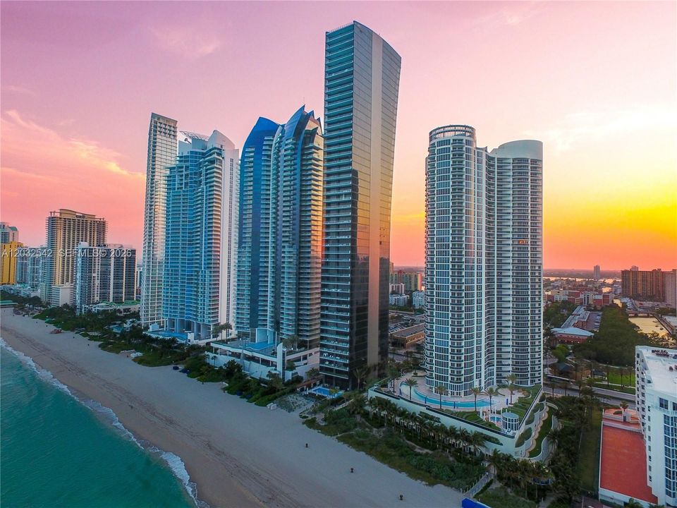 En Venta: $1,500,000 (2 camas, 2 baños, 1644 Pies cuadrados)