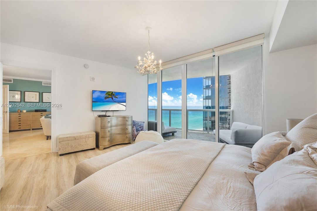 En Venta: $1,500,000 (2 camas, 2 baños, 1644 Pies cuadrados)