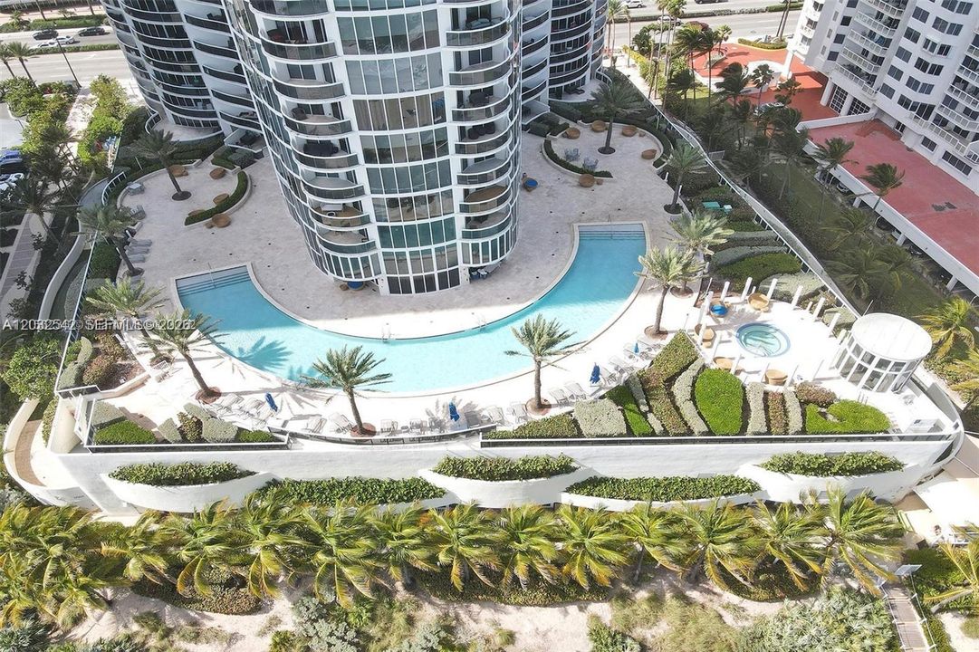 En Venta: $1,500,000 (2 camas, 2 baños, 1644 Pies cuadrados)