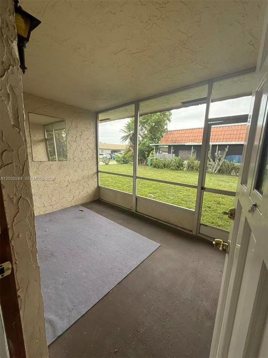 For Rent: $2,350 (2 beds, 2 baths, 3182 Square Feet)